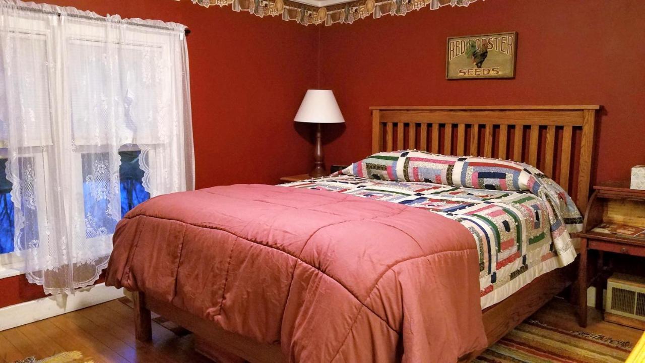 Rainbow Ridge Farms Bed & Breakfast Onalaska Exterior photo